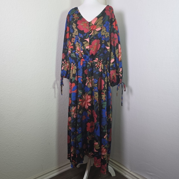 Hayden Los Angeles 2XL Floral Maxi Dress Multicolor V-Neck Long Sleeve Boho Chic - Picture 1 of 13